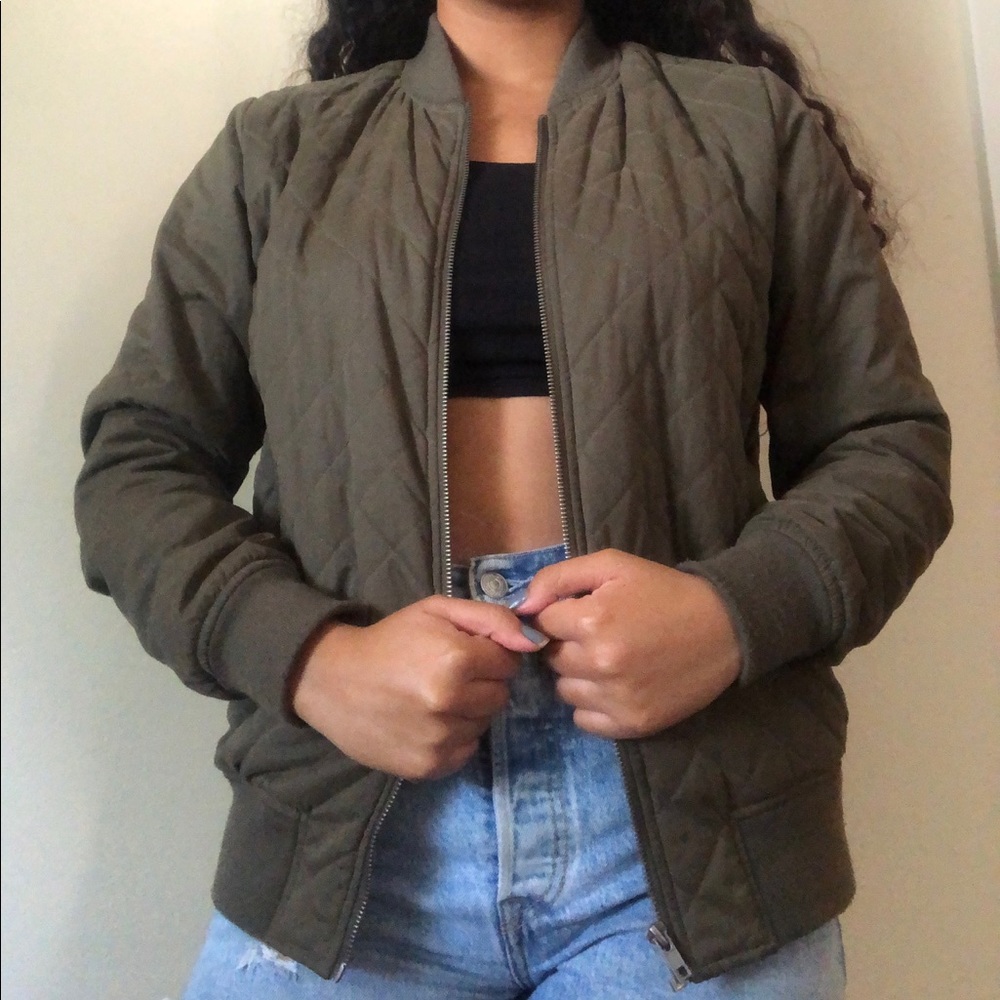 Bomber jacket - Picture 1 of 3